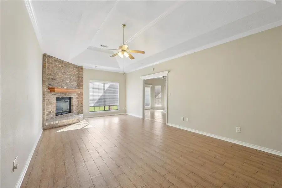 6820 ESSEX LN, Groves, TX 77619-0000 - Image #2