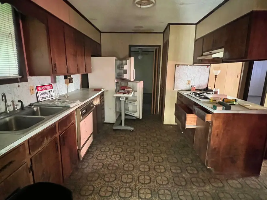 157 County Road 751, Buna, TX 77612 - #3