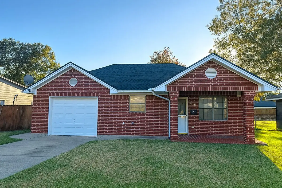 616 S 9th, Nederland, TX 77627 - Image #1