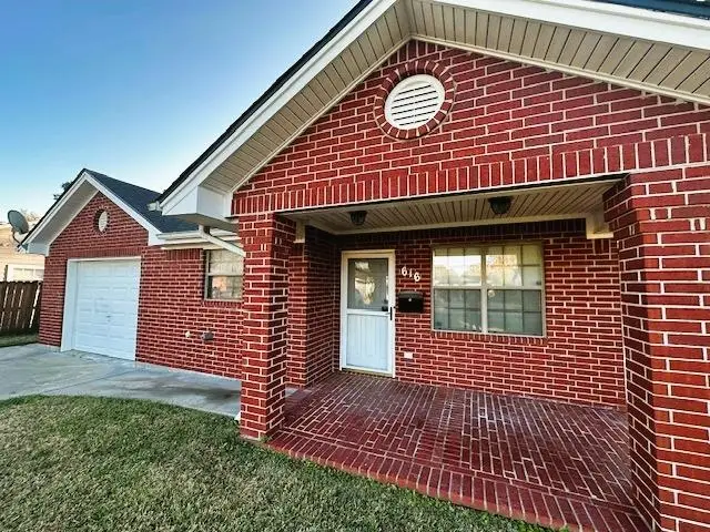 616 S 9th, Nederland, TX 77627 - Image #2