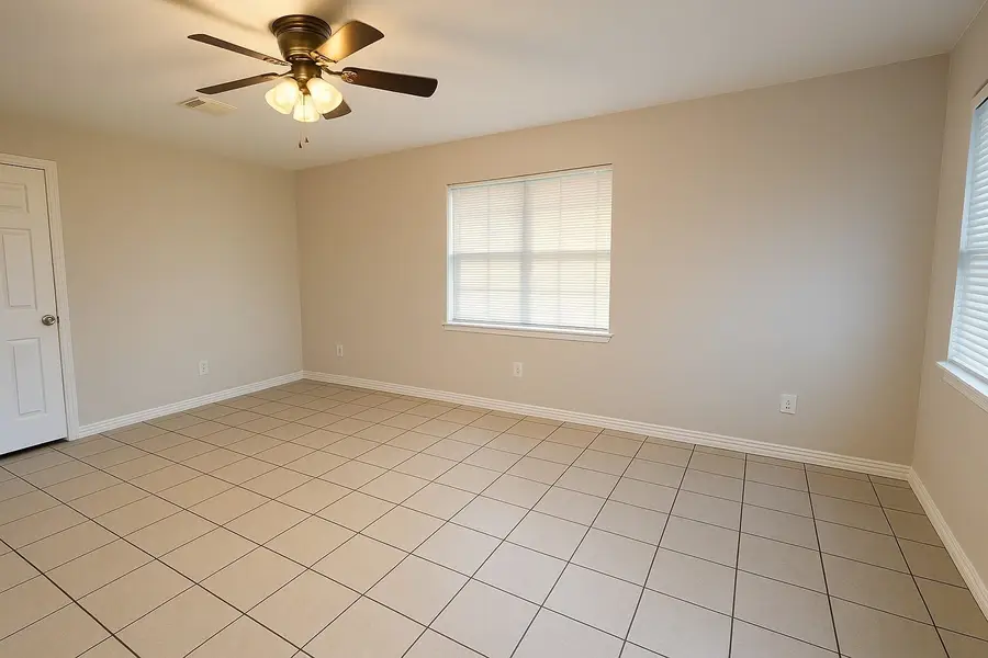 616 S 9th, Nederland, TX 77627 - Image #3