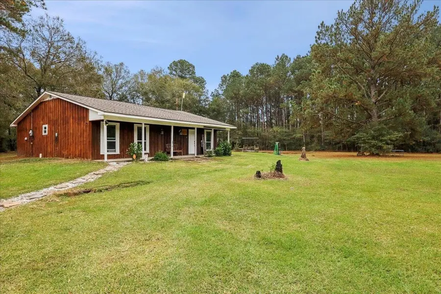 13497 South Fork Dr, Hamshire, TX 77622-8467 - Image #3