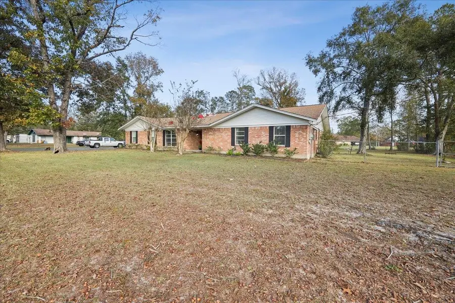 30 Taft Ave, Lumberton, TX 77657 - Image #2
