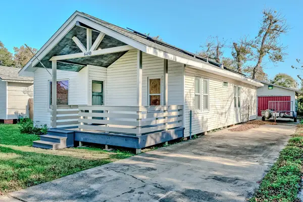 6450 Jefferson, Groves, TX 77619
