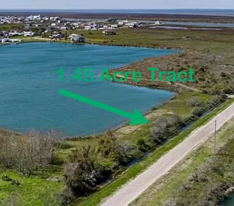 1031 BOBS RD, Crystal Beach, TX 77650 - #2