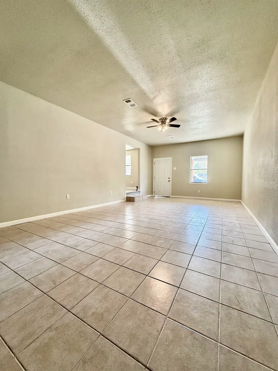 250 Warner, Bridge City, TX 77611 - #3