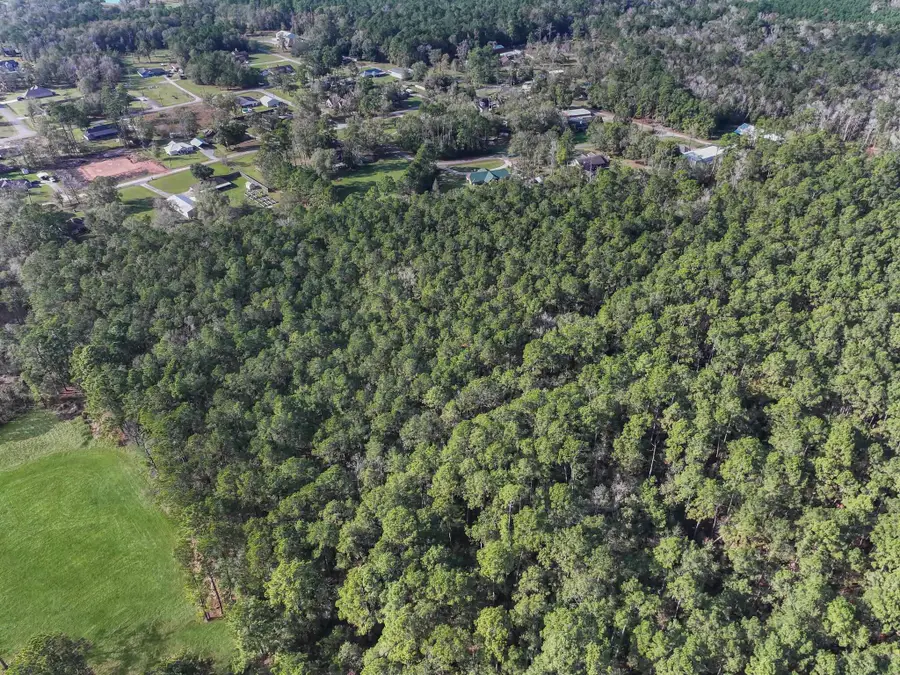 1284 Bobcat Cir, Orange, TX 77632 - Image #3