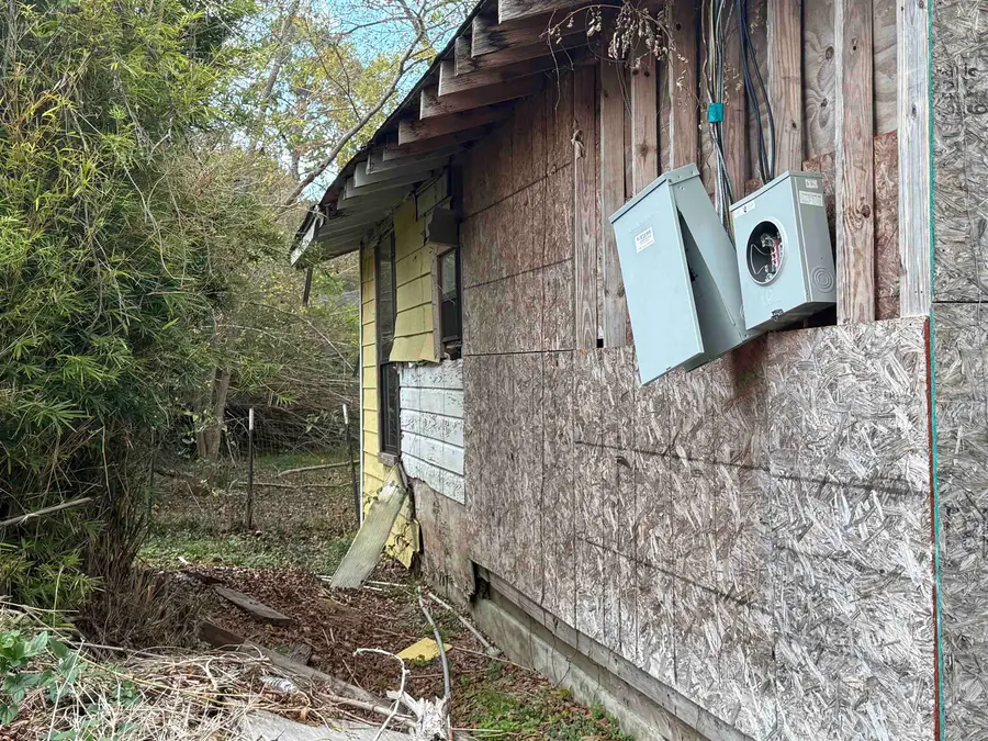 1180 Trinidad, Beaumont, TX 77703 - Image #3