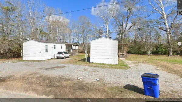 235 Hickory st, Kountze, TX 77625