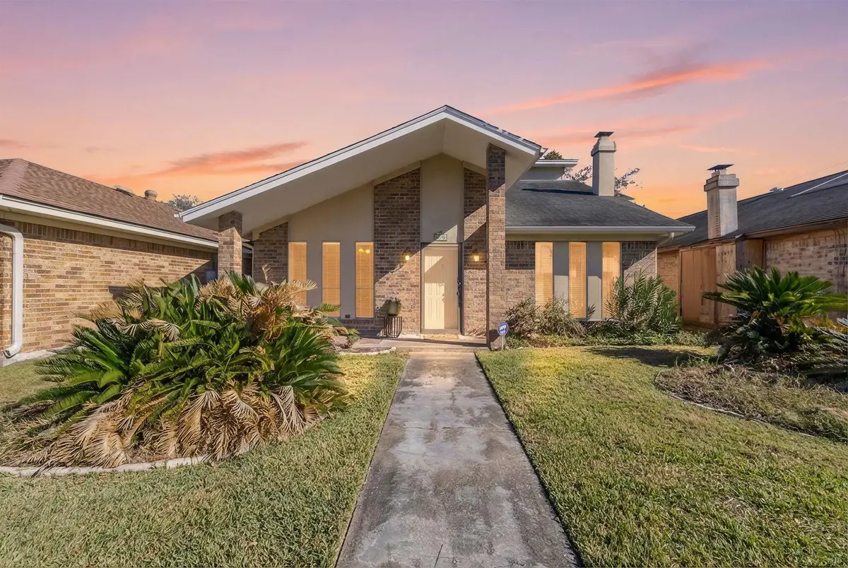 8241 Heartfield, Beaumont, TX 77706 - Image #1