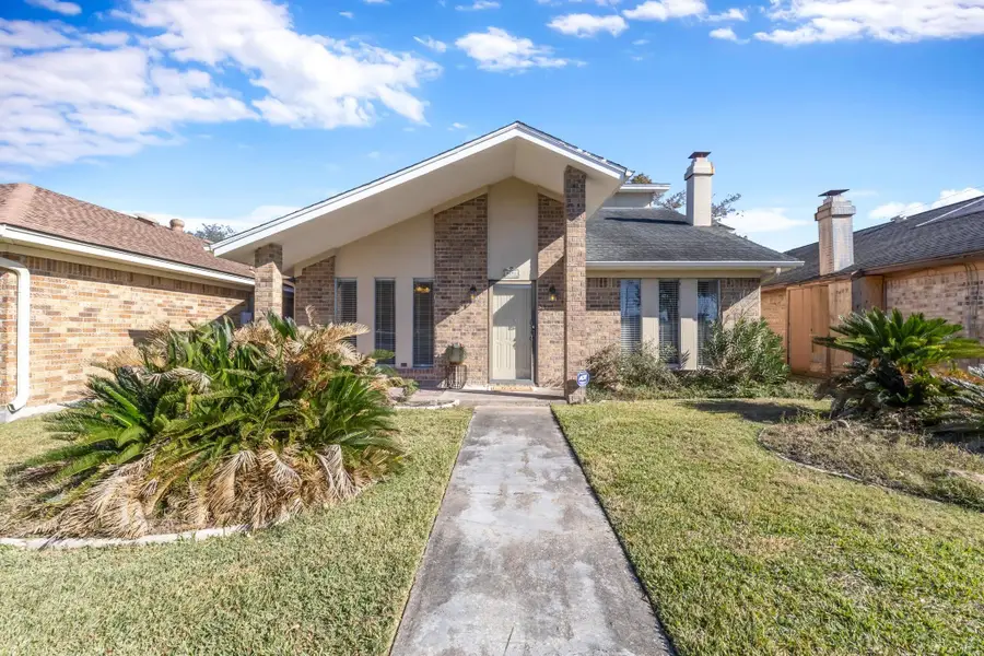 8241 Heartfield, Beaumont, TX 77706 - Image #3