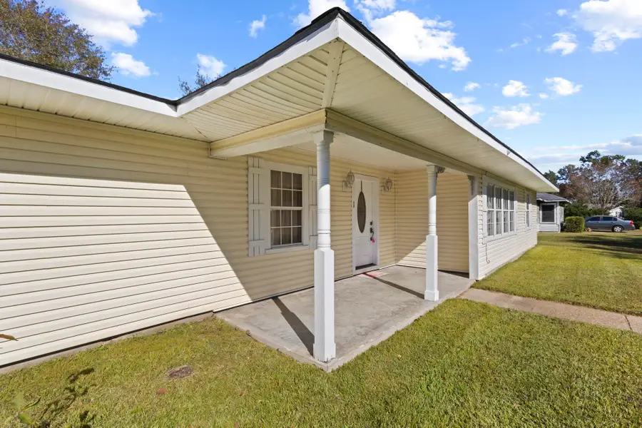 1 Circle Q, Orange, TX 77630 - Image #2