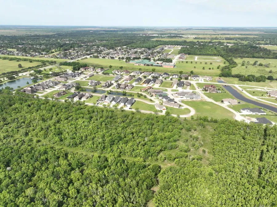 3395 Pond Circle, Beaumont, TX 77707 - Image #2