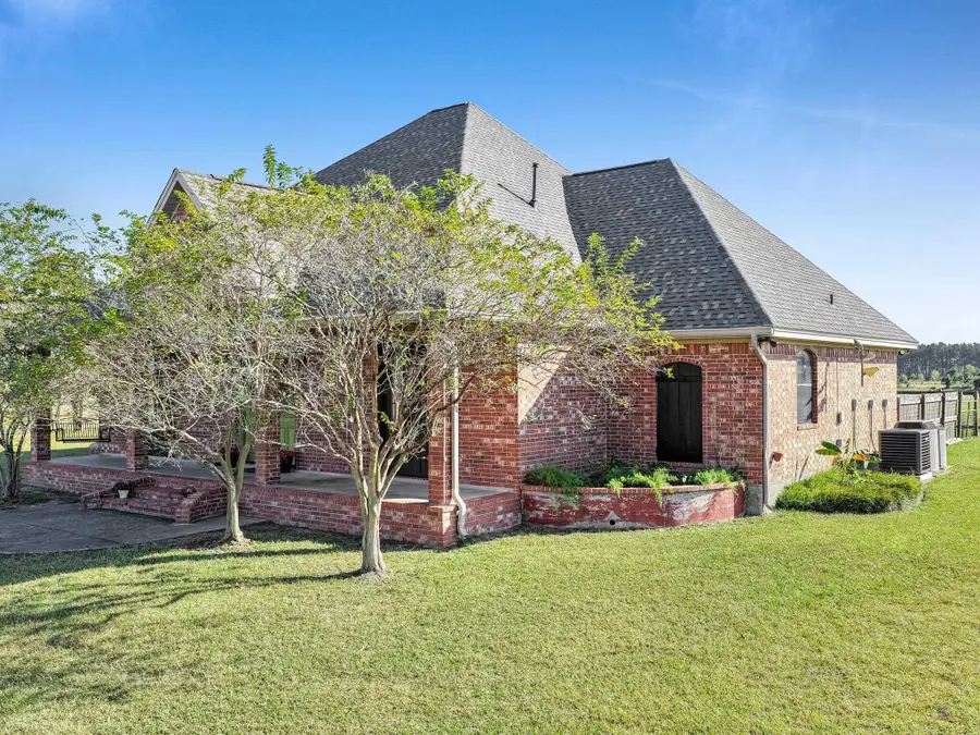 26189 FM 365, Fannett, TX 77705 - Image #2