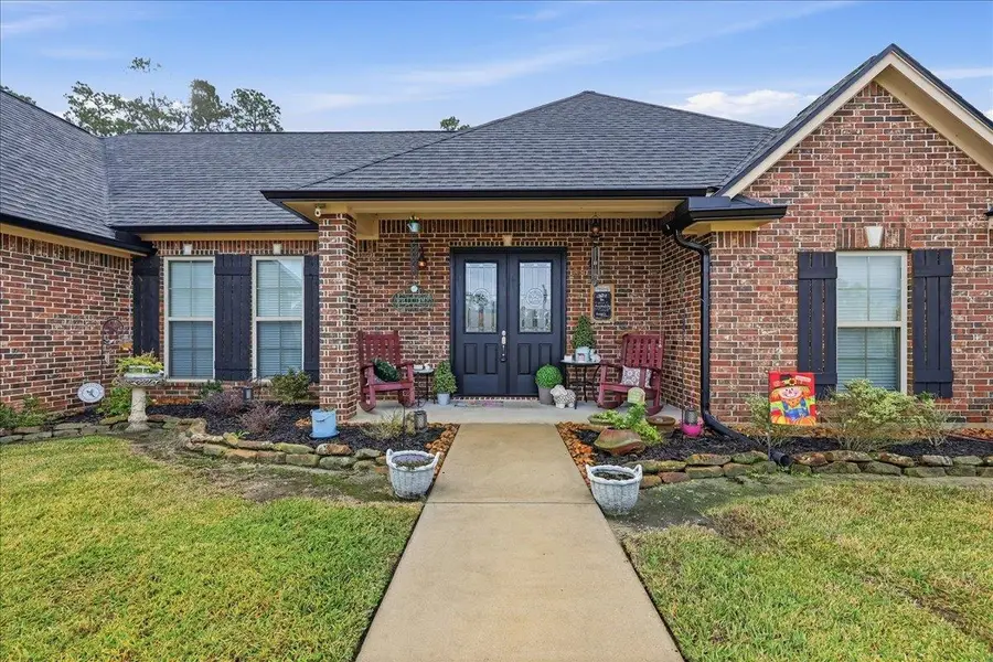 12025 Crosstimbers Lane, Beaumont, TX 77705 - Image #2