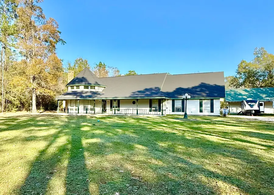 7704 Timberland Dr, Orange, TX 77632 - Image #2