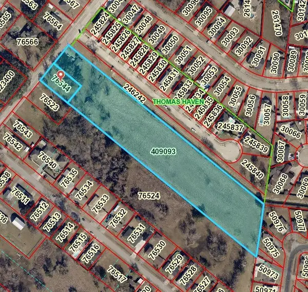 2425 Merriman St., Port Neches, TX 77651