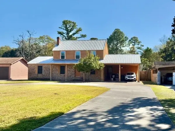 4240 Sunken Court, Port Arthur, TX 77642