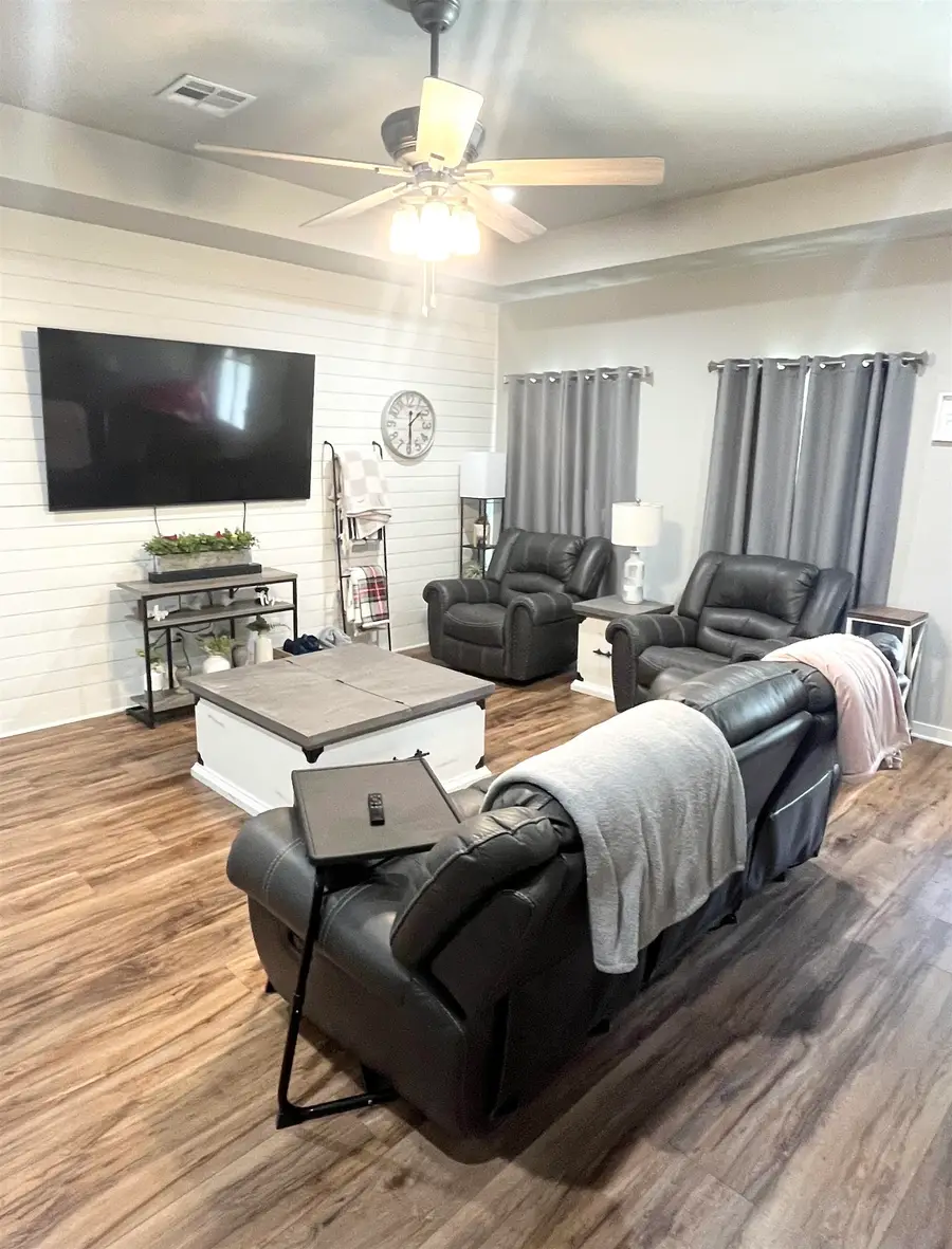 100 RUSTIC, Lumberton, TX 77657 - Image #3