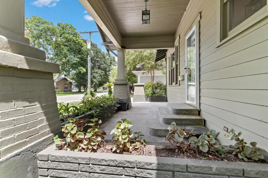 507 W Orange Avenue, Orange, TX 77630 - Image #3