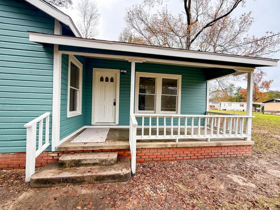 630 W Davis, Vidor, TX 77662 - Image #2