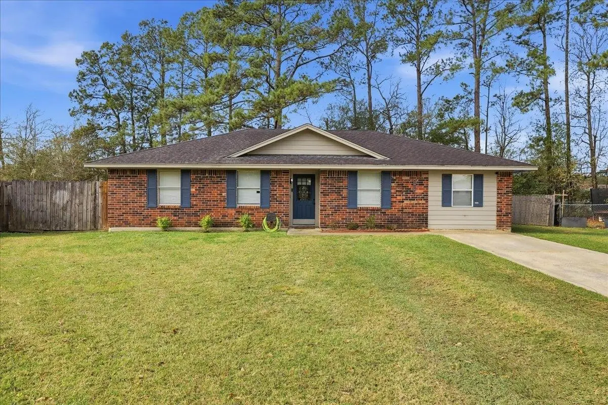 1020 Pine Cove, Vidor, TX 77662 - Image #1