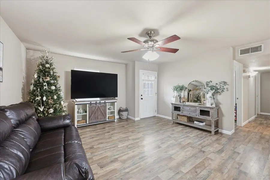 1020 Pine Cove, Vidor, TX 77662 - Image #3