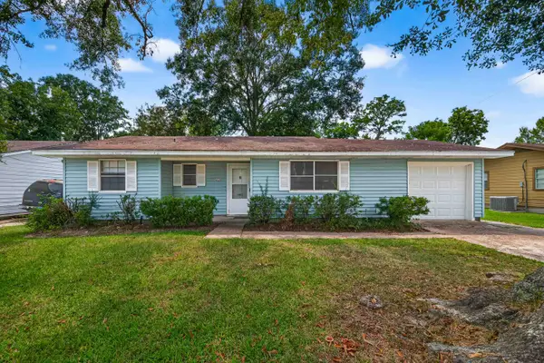 9225 McLean Street, Beaumont, TX 77707