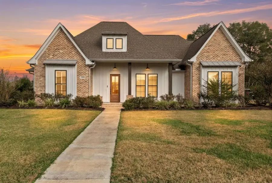 4904 Woodway, Orange, TX 77630 - Image #2