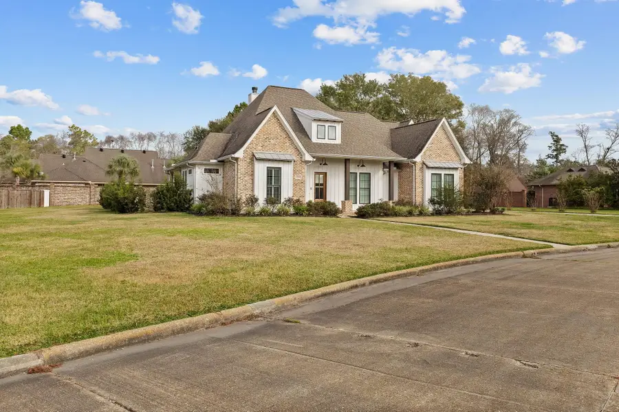 4904 Woodway, Orange, TX 77630 - Image #3