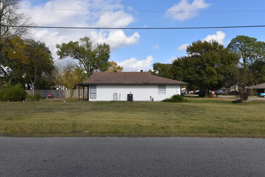 0 Avenue A, Nederland, TX 77627 - Image #2