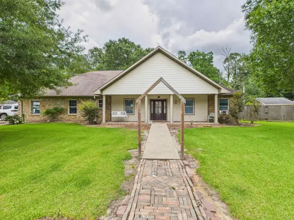 7090 Carroll Ln, Beaumont, TX 77713