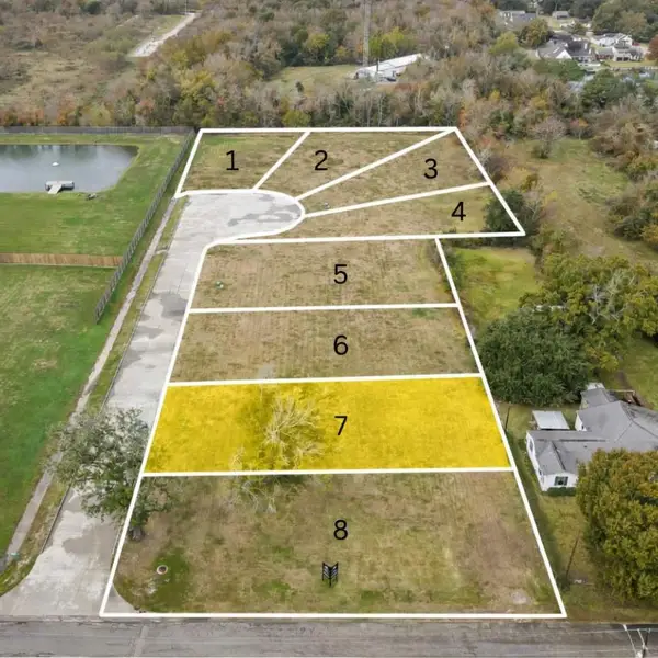 1132 Guidry Lane, Port Neches, TX 77651