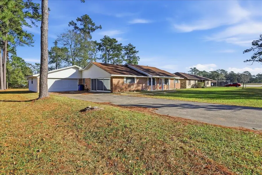 7640 Laurie Ln, Lumberton, TX 77657 - Image #2