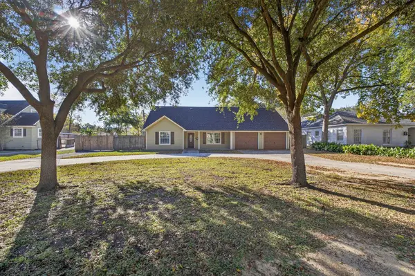 2655 Gladys, Beaumont, TX 77702