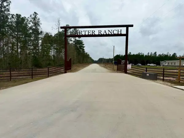 8835 Carter Ranch Road, Kountze, TX 77625