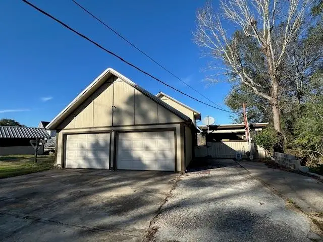 3571 CARPENTER CIR, Orange, TX 77630 - Image #1