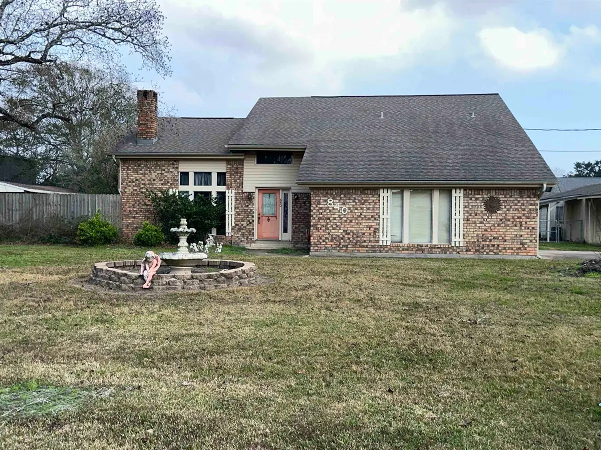 840 Sunnyside Dr., Bridge City, TX 77611 - Image #1