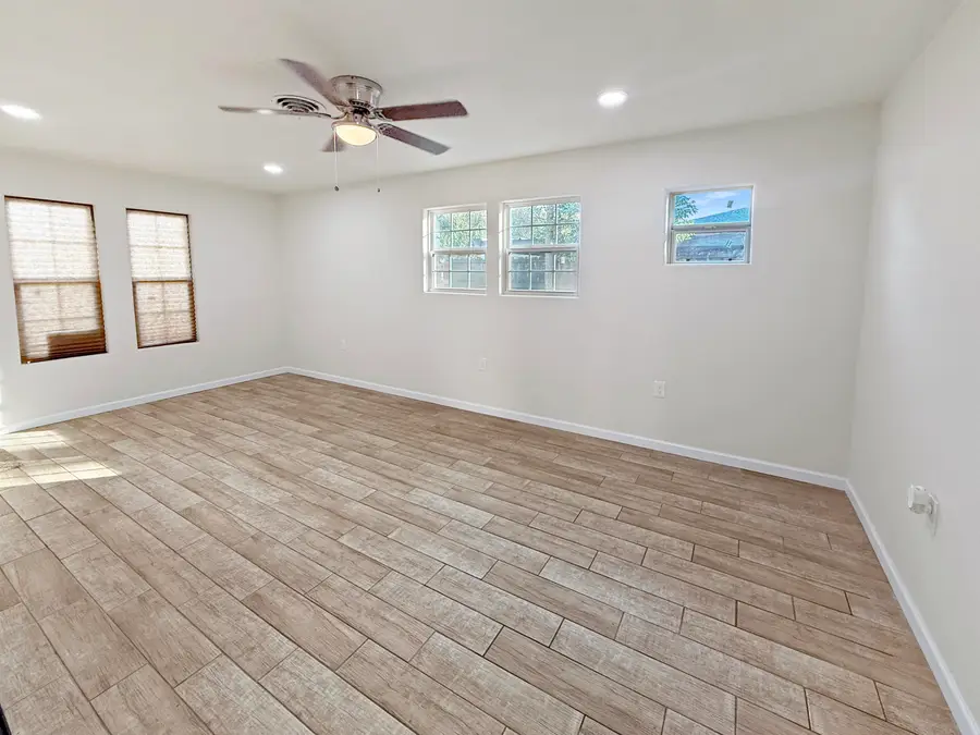 3701 Ridgmont Dr., Orange, TX 77630 - Image #2