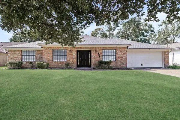 4455 Arthur St, Beaumont, TX 77706