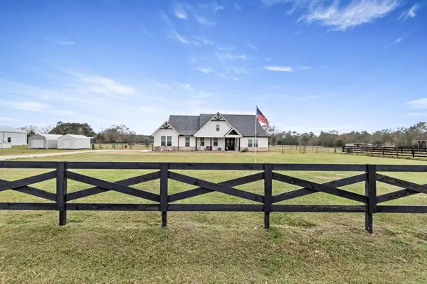 225 Private Road 5210, Buna, TX 77612