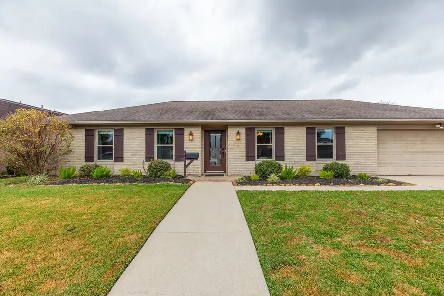 2746 S Kitchen Dr., Port Neches, TX 77651 - #3