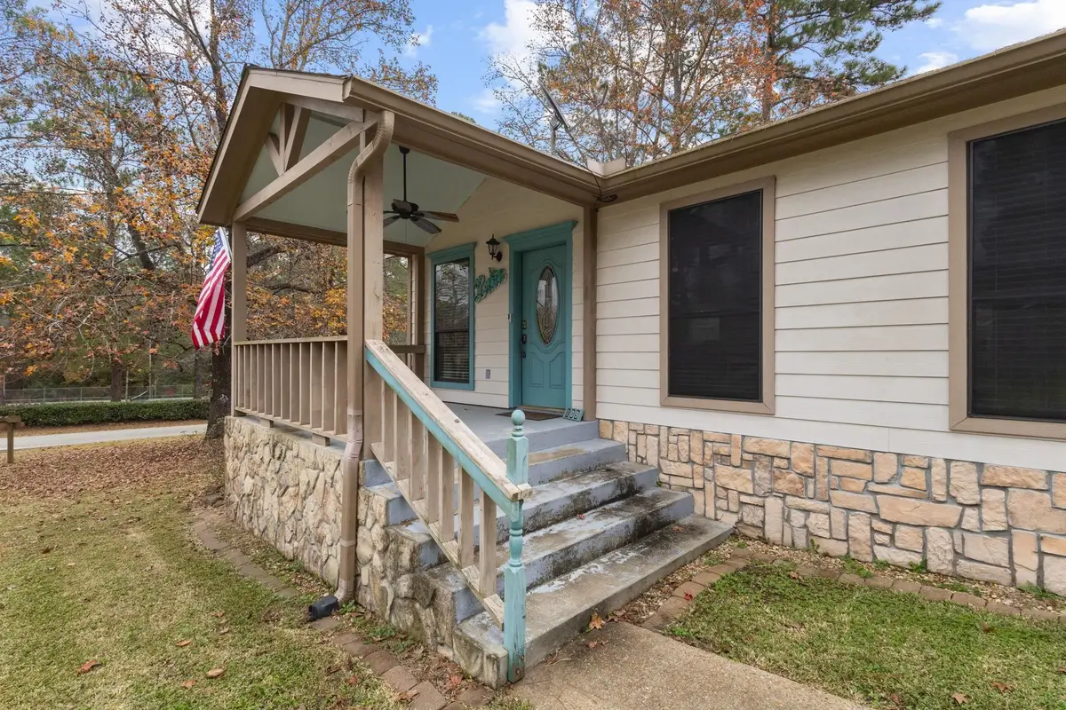 109 Sweet Gum Loop, Brookeland, TX 75931 - Image #1