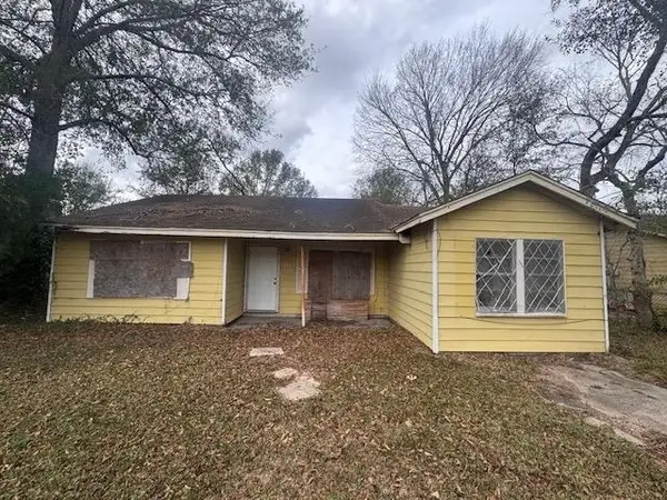 2685 N 9th, Beaumont, TX 77703