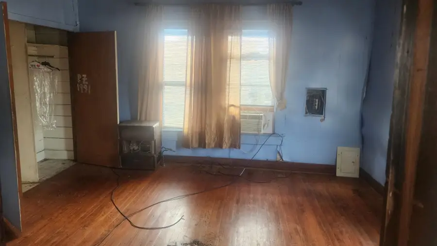 525 NOLAN ST, Beaumont, TX 77705 - Image #3