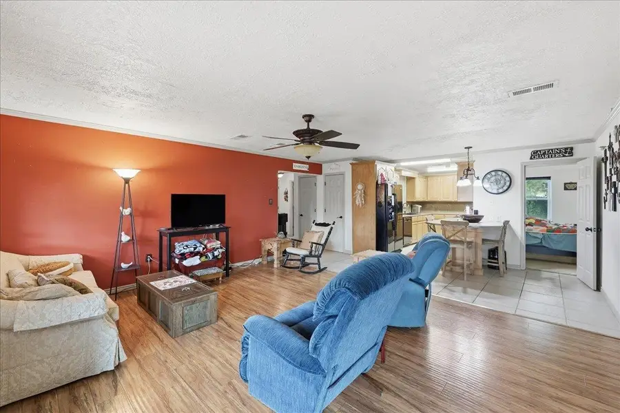 275 ELIZABETH ST, Bridge City, TX 77611 - Image #3