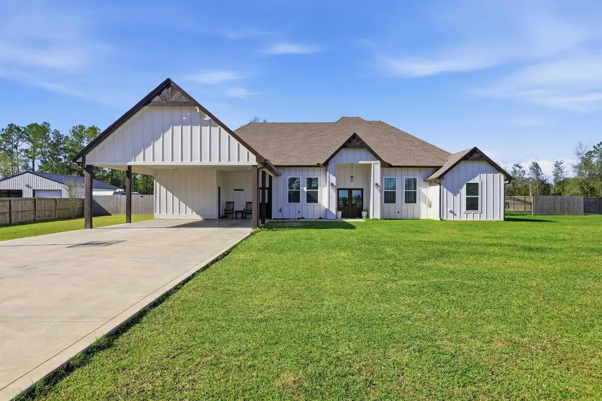 467 County Road 725, Buna, TX 77612 - Image #1