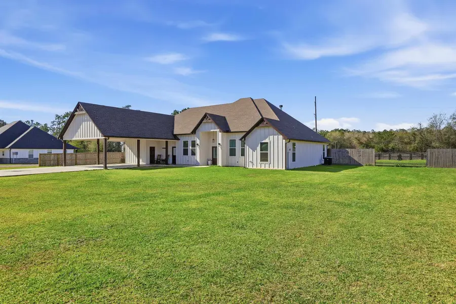 467 County Road 725, Buna, TX 77612 - Image #3