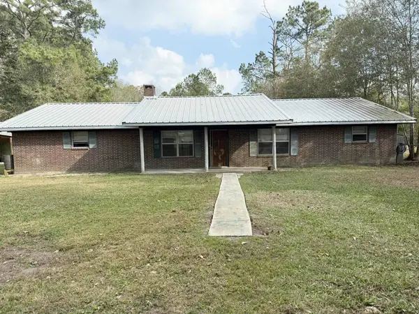 2598 Brenham Rd, Silsbee, TX 77656