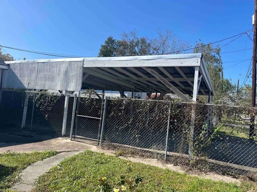 1811 Houston Ave., Orange, TX 77630 - Image #3